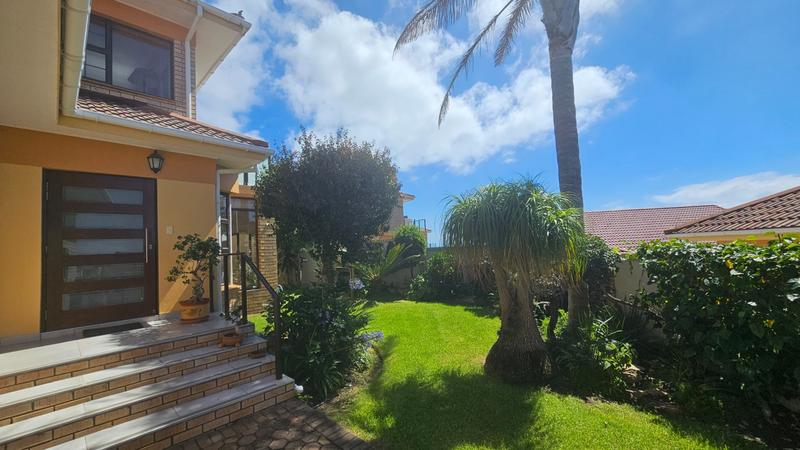 3 Bedroom Property for Sale in Mossel Bay Central Western Cape